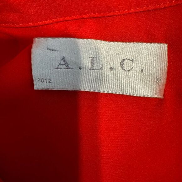 A.L.C Red Silk Keyhole Button Down - Picture 10 of 11